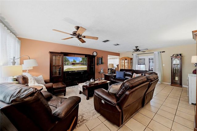 3801 UPLAND PLACE, Valrico, FL 33594