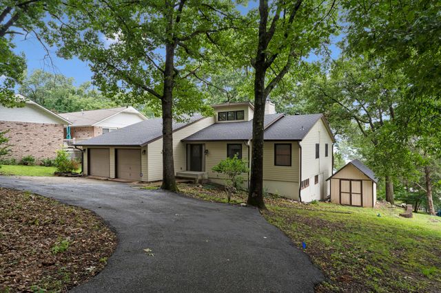 24991 S 638 Road, Grove, OK 74344