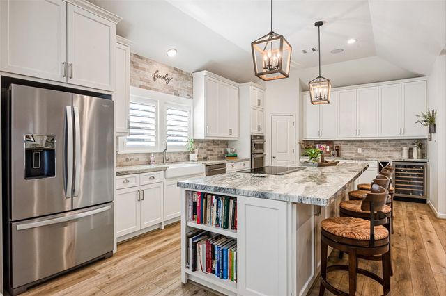 4006 Elissa Court Court, Galveston, TX 77554