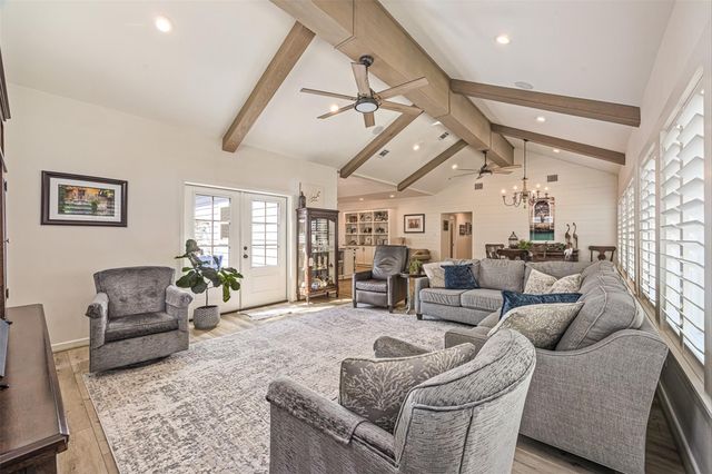 4006 Elissa Court Court, Galveston, TX 77554