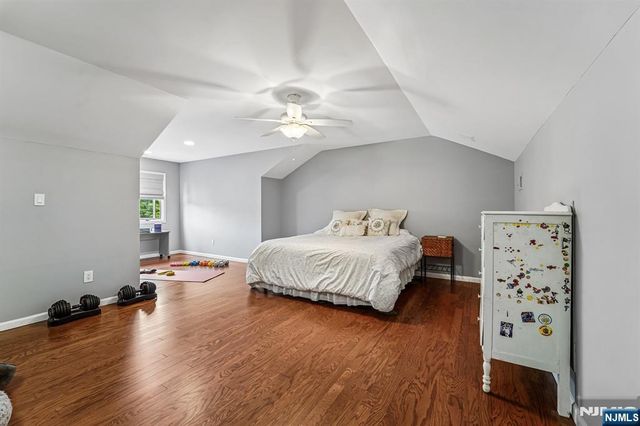 224 Westervelt Lane, Mahwah, NJ 07430