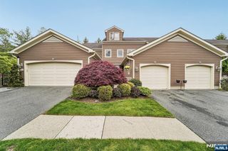 224 Westervelt Lane, Mahwah, NJ 07430