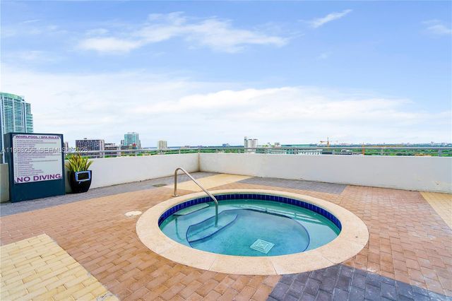 60 SW 13th St 3416, Miami, FL 33130