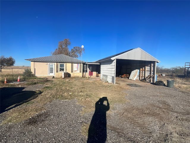 565 FM 1241, Hamilton, TX 76531