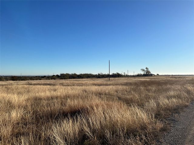 565 FM 1241, Hamilton, TX 76531