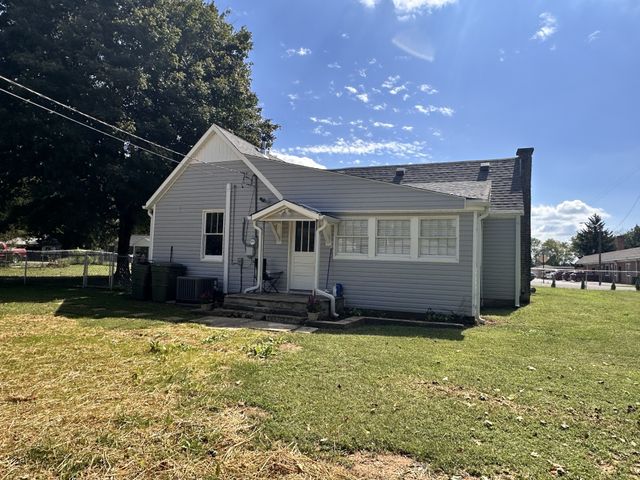 426 Frank St, Lawrenceburg, TN 38464