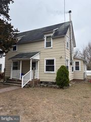 526 BAINBRIDGE AVE, Mays Landing, NJ 08330