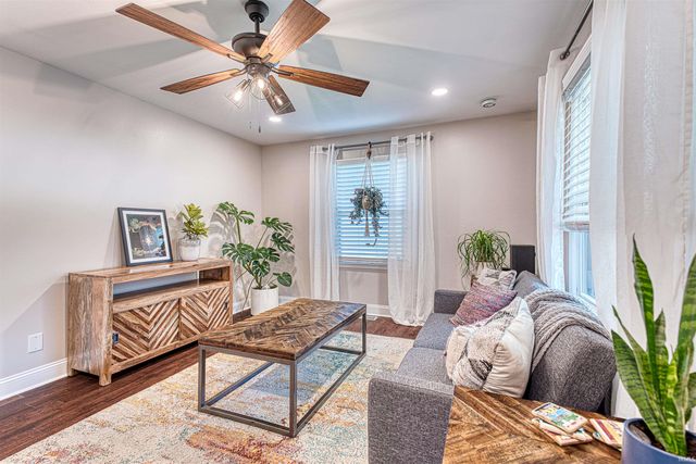 2320 Saratoga Drive, Evansville, IN 47715