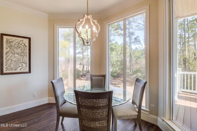 6100 Ascot Drive, Biloxi, MS 39532