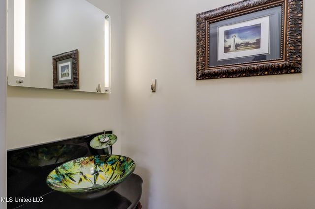 6100 Ascot Drive, Biloxi, MS 39532