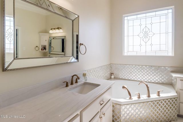 6100 Ascot Drive, Biloxi, MS 39532