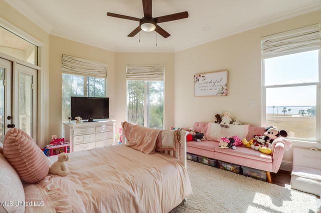 6100 Ascot Drive, Biloxi, MS 39532