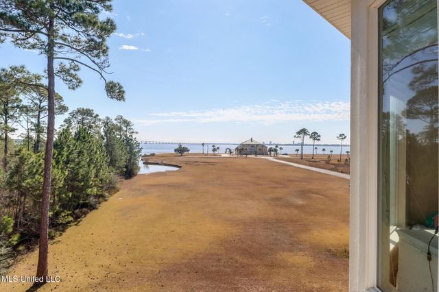 6100 Ascot Drive, Biloxi, MS 39532