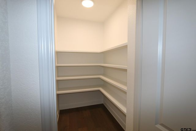 16527 Cooper Way, Tyler, TX 75703