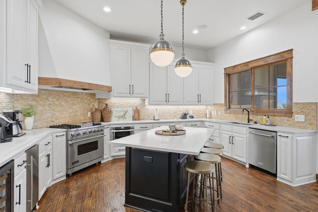2135 Century Oak Drive, Graford, TX 76449