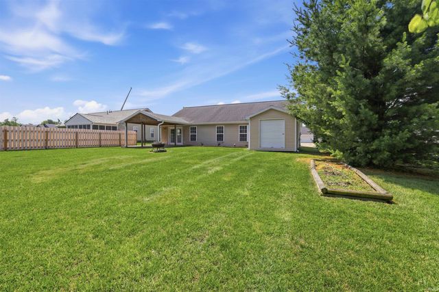 4634 W Johanna Drive, Bloomington, IN 47404