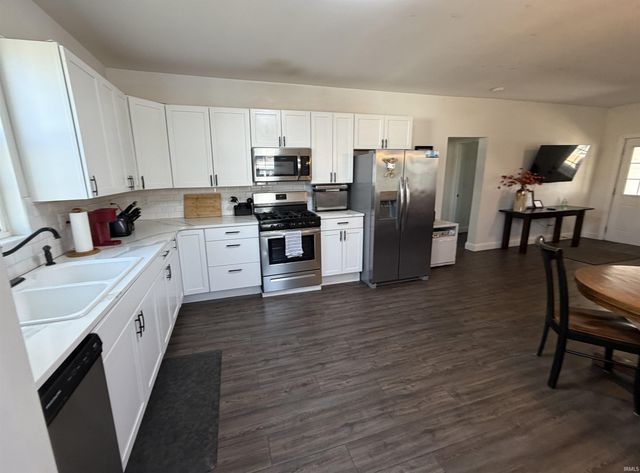 715 S Washington Street, Bloomington, IN 47401