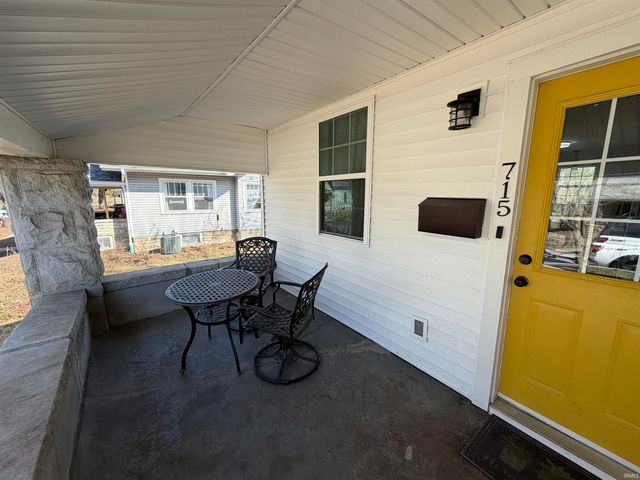 715 S Washington Street, Bloomington, IN 47401