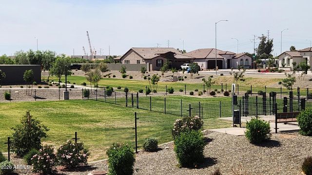 8149 E PETUNIA Avenue 1046, Mesa, AZ 85212