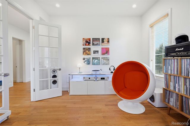 345 Dalebrook Lane, Bloomfield Hills, MI 48301