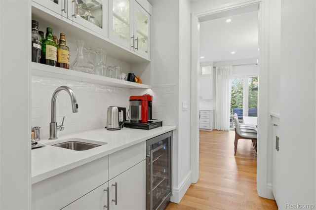 345 Dalebrook Lane, Bloomfield Hills, MI 48301