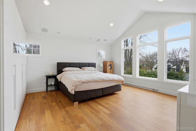 345 Dalebrook Lane, Bloomfield Hills, MI 48301