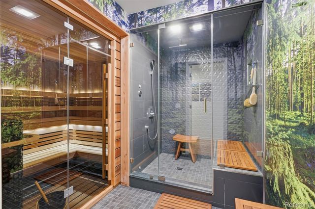 345 Dalebrook Lane, Bloomfield Hills, MI 48301