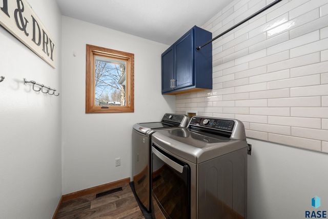 6812 W Hathaway Ln Lane, Sioux Falls, SD 57106