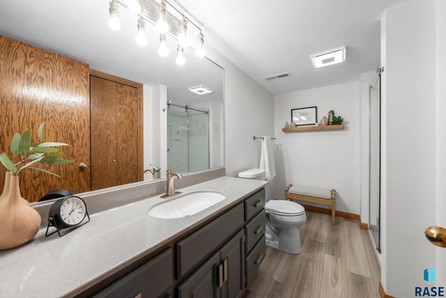 6812 W Hathaway Ln Lane, Sioux Falls, SD 57106