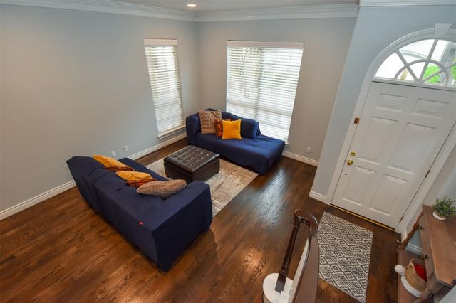 3226 Pemberton Circle Drive, Houston, TX 77025