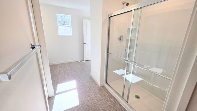 4744 AirLake Curve, Woodbury, MN 55129