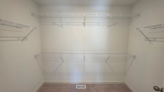 4744 AirLake Curve, Woodbury, MN 55129