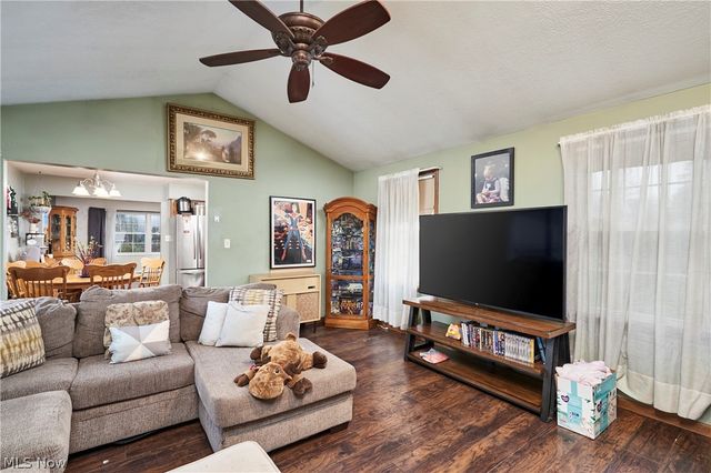 5336 Donner Drive, Clinton, OH 44216