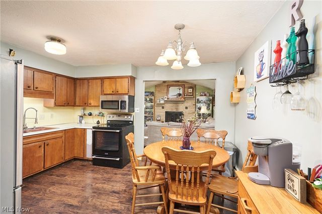 5336 Donner Drive, Clinton, OH 44216