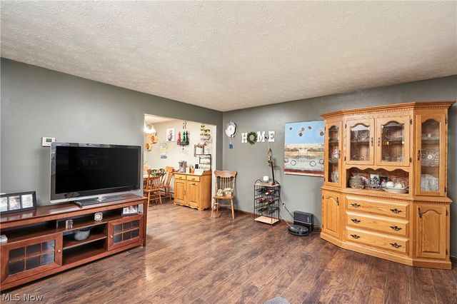 5336 Donner Drive, Clinton, OH 44216