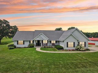 2256 County Road BB, Cottage Grove, WI 53527