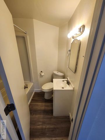 308 N 9th Avenue, Pocatello, ID 83201