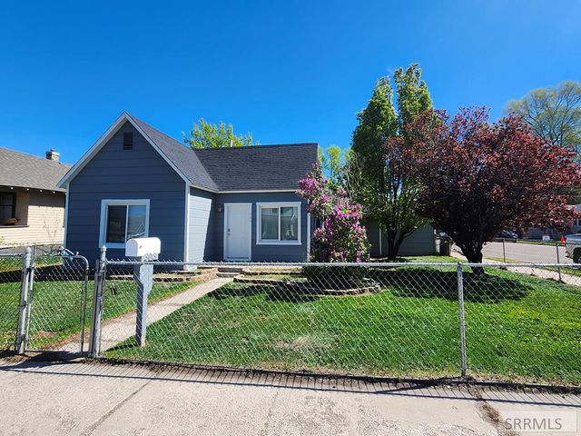 308 N 9th Avenue, Pocatello, ID 83201