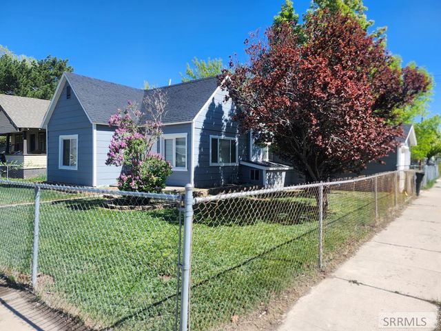 308 N 9th Avenue, Pocatello, ID 83201