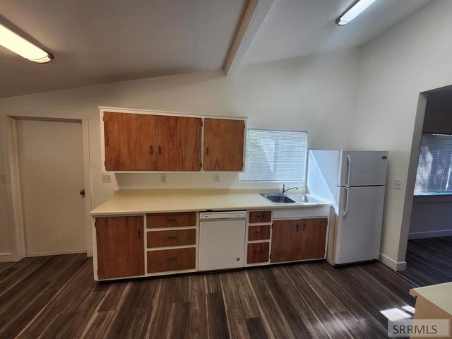 308 N 9th Avenue, Pocatello, ID 83201