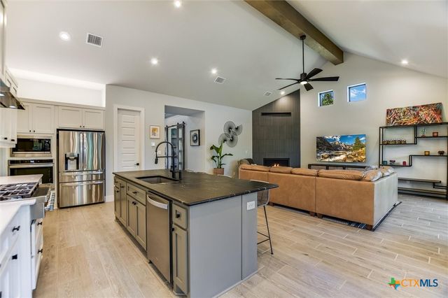 205 Axis Loop, Georgetown, TX 78628