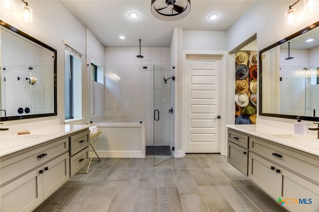 205 Axis Loop, Georgetown, TX 78628