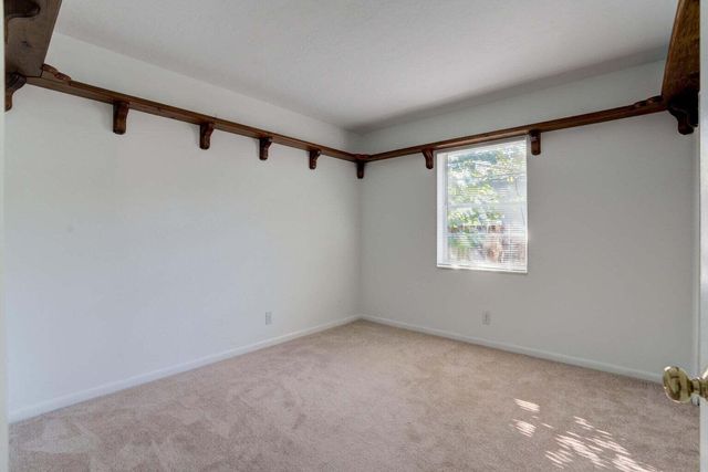 700 N Hepburn Avenue N, Jupiter, FL 33458