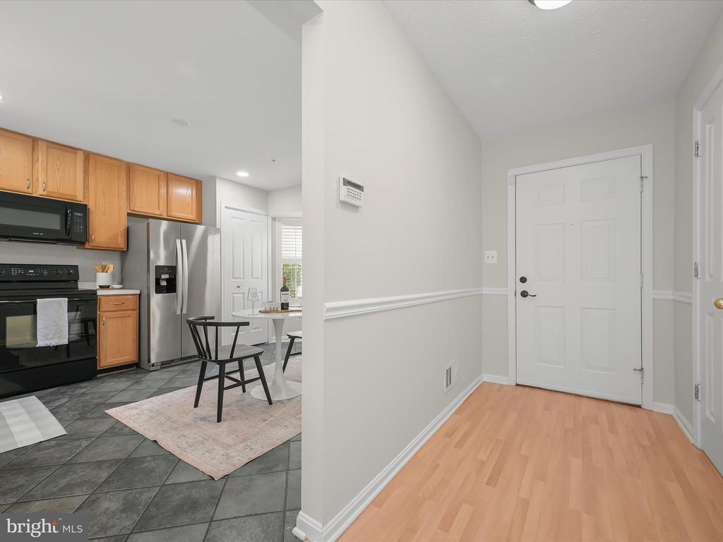 9253 BREWINGTON LN, Laurel, MD 20723
