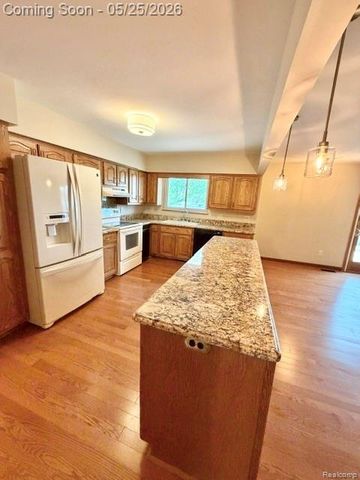 3817 Lake Lapeer Drive, Elba Township, MI 48455