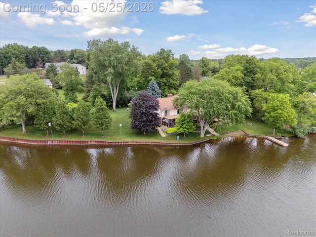 3817 Lake Lapeer Drive, Elba Township, MI 48455