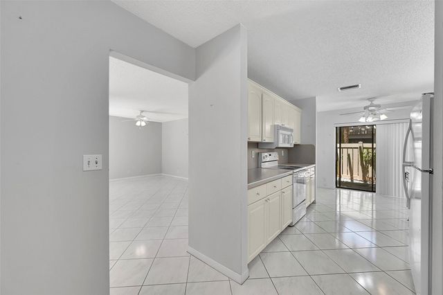 4861 NW 22nd St 4175, Coconut Creek, FL 33063