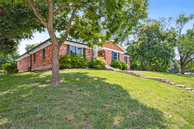 2308 Oldbridge Drive, Dallas, TX 75228