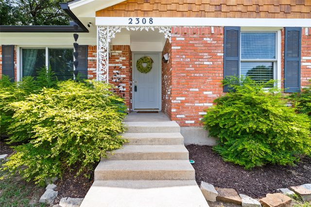 2308 Oldbridge Drive, Dallas, TX 75228