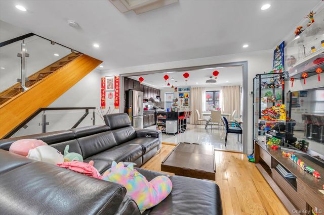 5033 68th Street, Woodside, NY 11377